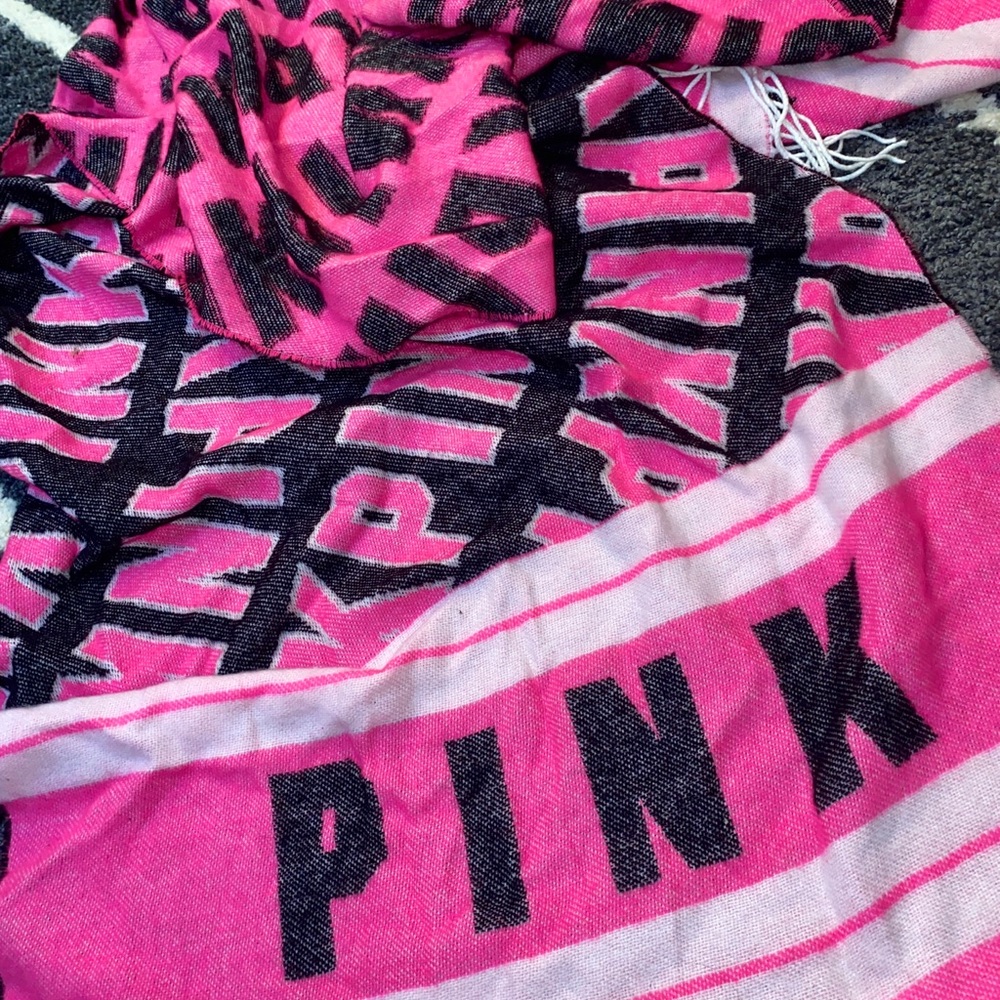 VS Pink Oversized Blanket Scarf